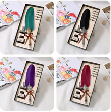 Load image into Gallery viewer, Solid Colour Quill Gift Box