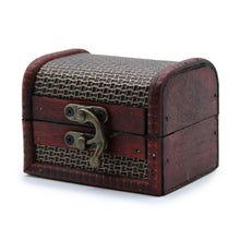 Load image into Gallery viewer, Med Colonial Boxes - Mesh Embossed