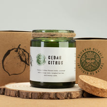 Load image into Gallery viewer, Greenman Woodwick Soy Candle - Cedar Citrus